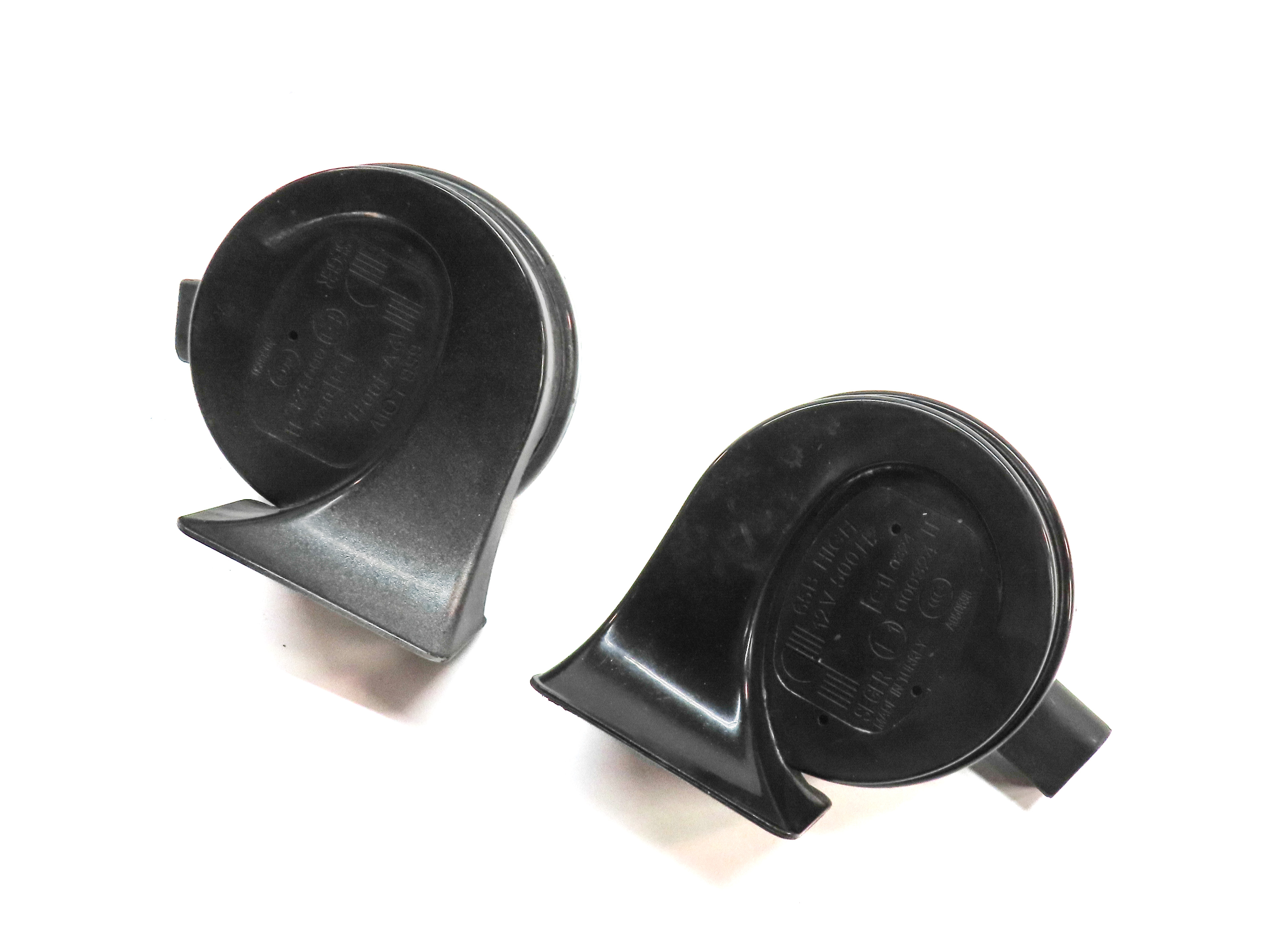2015-2018 AUDI Q3 (8U) HIGH & LOW TONE SAFETY HORN SET-2 — exact item pictured